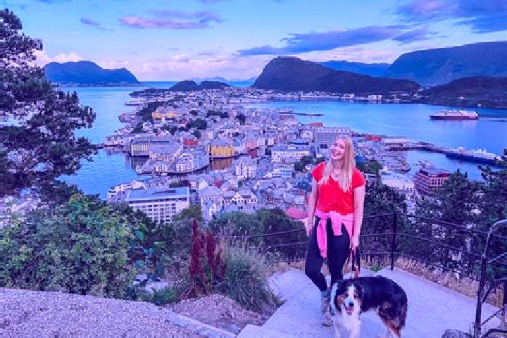 Escorts Otta, Norway — Local Companions