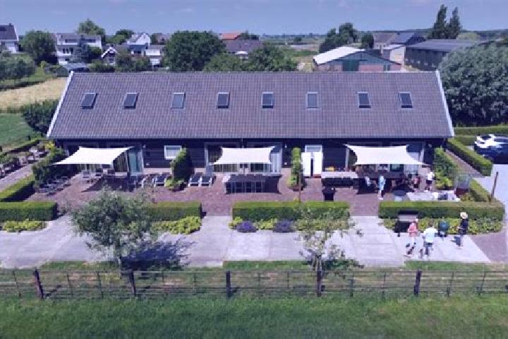 Escorts Ouderkerk aan den IJssel, Netherlands — Local Companions