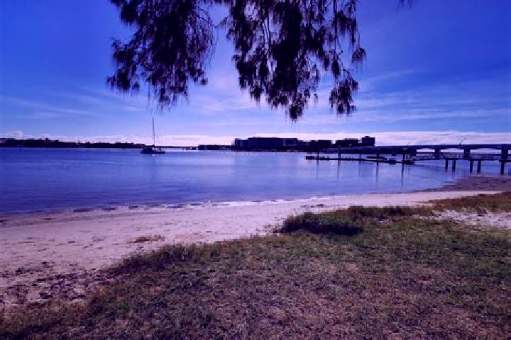 Escorts Pacific Paradise, Australia — Local Companions