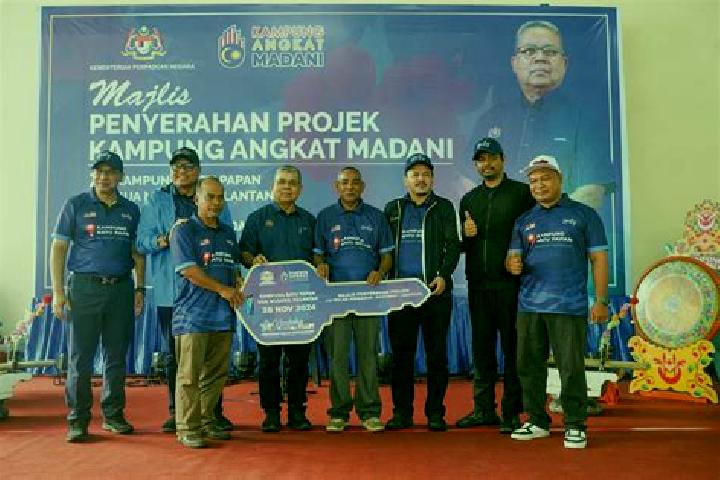 Escorts Padang Rengas, Malaysia — Local Companions