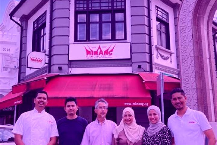 Escorts Padang Sira, Malaysia — Local Companions