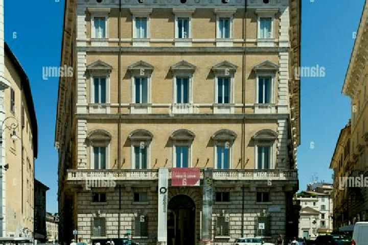 Escorts Palazzo, Italy — Local Companions