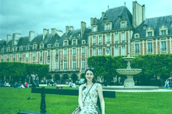 Escorts Paris 10e Arrondissement, France — Local Companions