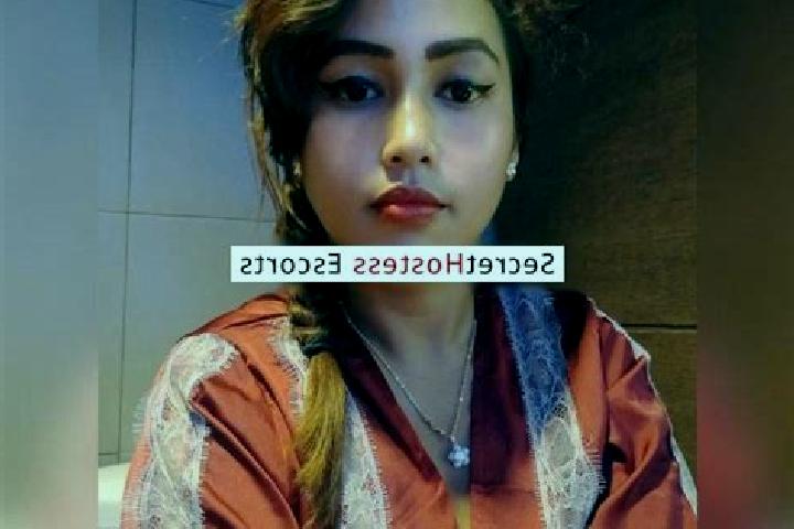 Escorts Pasiripis, Indonesia — Local Companions