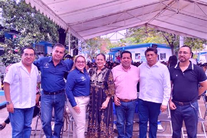 Escorts Paso Hondo, Mexico — Local Companions