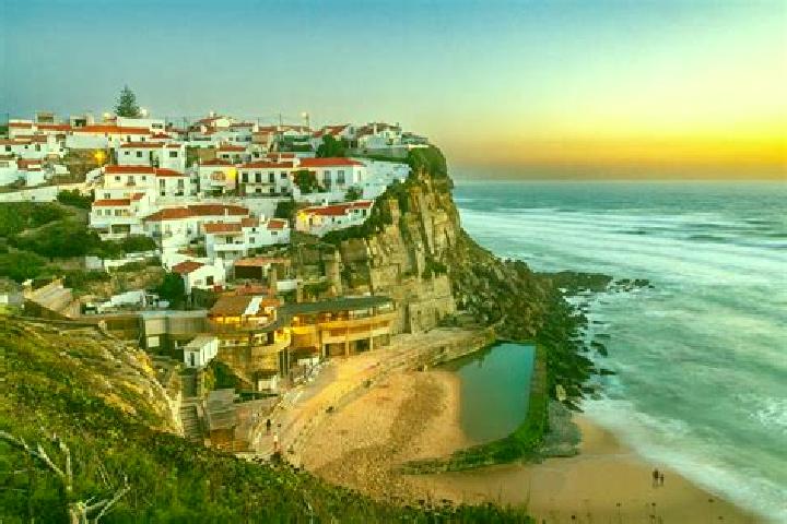 Escorts Paul do Mar, Portugal — Local Companions