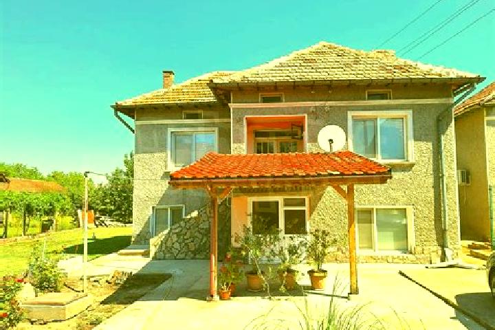 Escorts Pavlikeni, Bulgaria — Local Companions