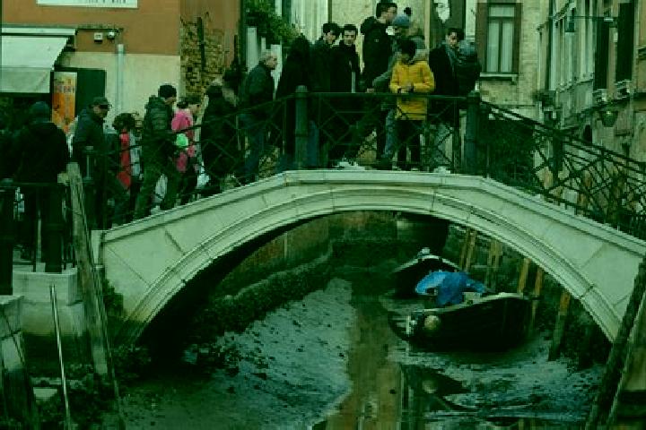 Escorts Pera, Italy — Local Companions