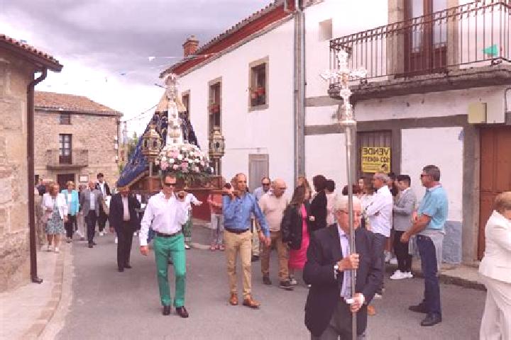 Escorts Peraleda de la Mata, Spain — Local Companions
