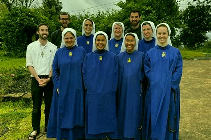 Escorts Perrignier, France — Local Companions