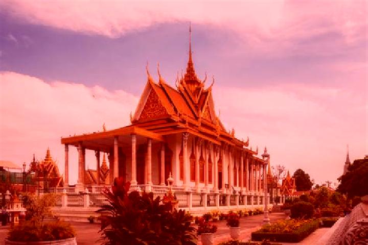 Escorts Phumi Trapeang Montrei, Cambodia — Local Companions