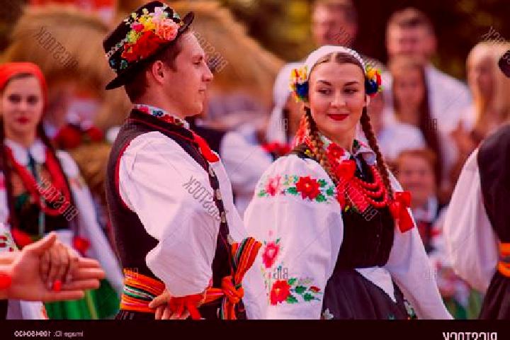 Escorts Pila Koscielecka, Poland — Local Companions