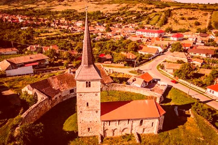 Escorts Pildesti, Romania — Local Companions