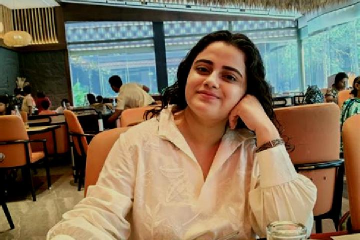 Escorts Pindi Bhattian, Pakistan — Local Companions