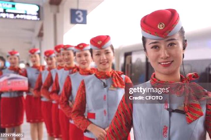 Escorts Pingdu, China — Local Companions