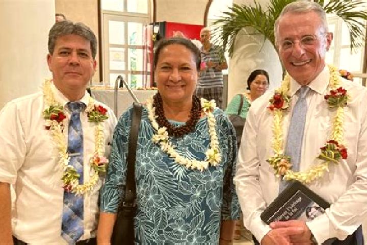 Escorts Pirae, French Polynesia — Local Companions