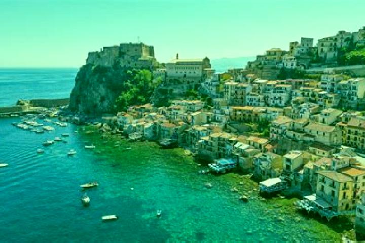 Escorts Pizzo, Italy — Local Companions