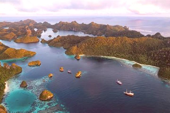 Escorts Pocangan Krajan, Indonesia — Local Companions