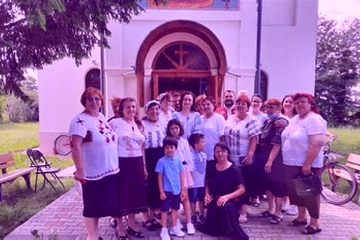 Escorts Poienarii Apostoli, Romania — Local Companions