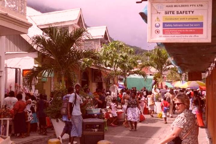 Escorts Pointe La Rue, Seychelles — Local Companions