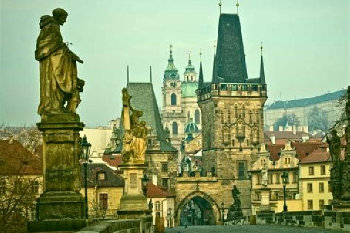 Escorts Policna, Czech Republic — Local Companions