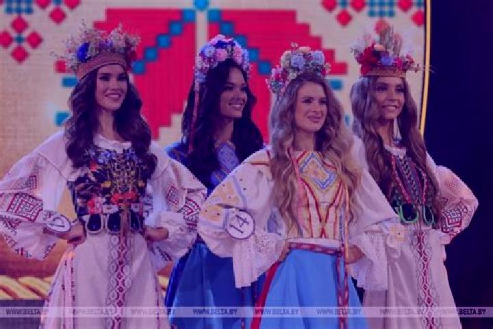 Escorts Polotsk, Belarus — Local Companions