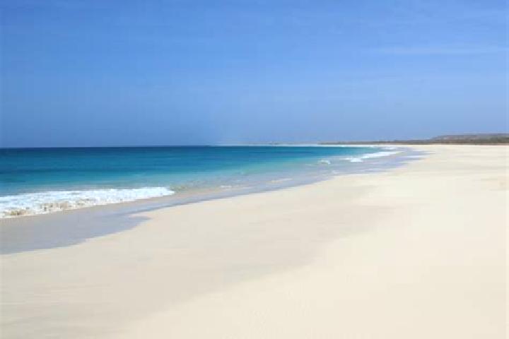 Escorts Ponta de Agua, Cape Verde — Local Companions