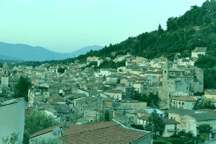 Escorts Popoli, Italy — Local Companions