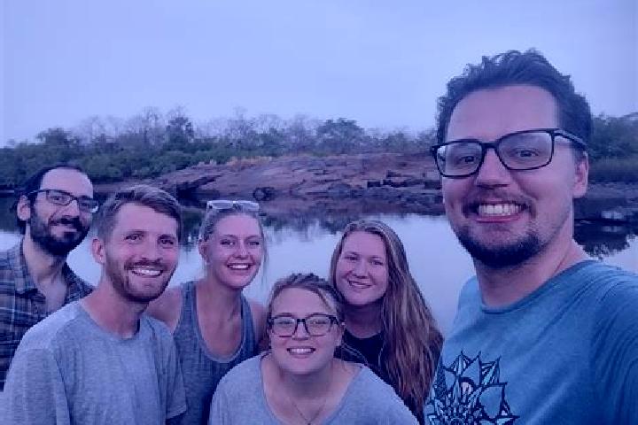 Escorts Potter Lake, United States — Local Companions