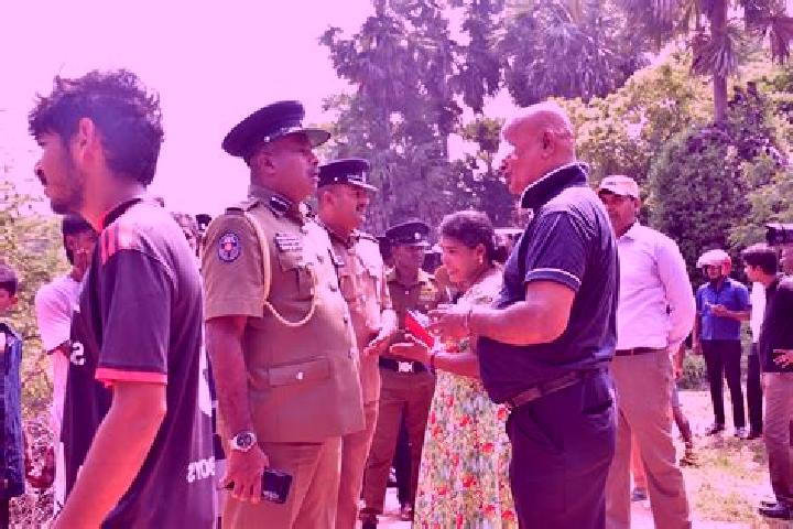 Escorts Pottuvil, Sri Lanka — Local Companions