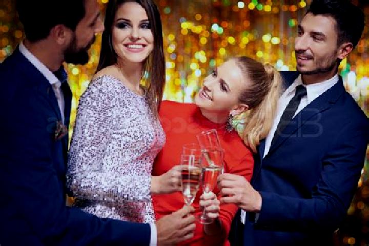 Escorts Priiskovyy, Russia — Local Companions