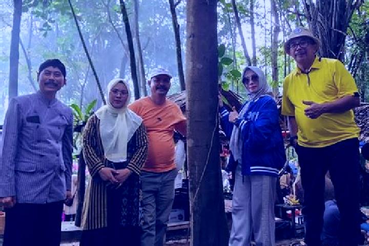 Escorts Pringgondani, Indonesia — Local Companions