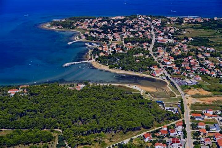 Escorts Privlaka, Croatia — Local Companions