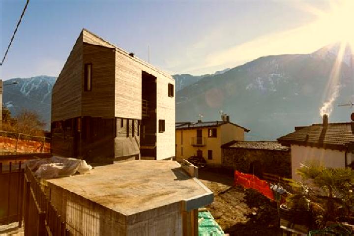 Escorts Progetto Case Bazzano, Italy — Local Companions
