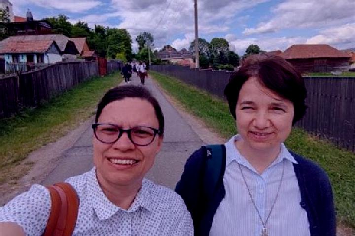 Escorts Prunaru, Romania — Local Companions