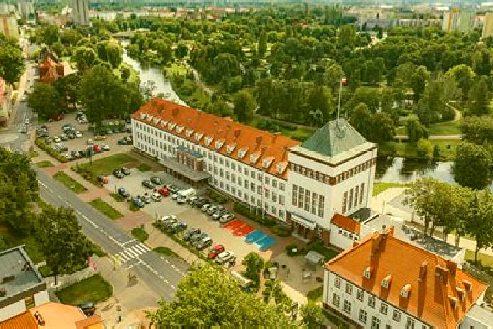 Escorts Pszczew, Poland — Local Companions