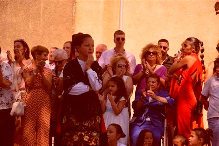 Escorts Puebla de Yeltes, Spain — Local Companions