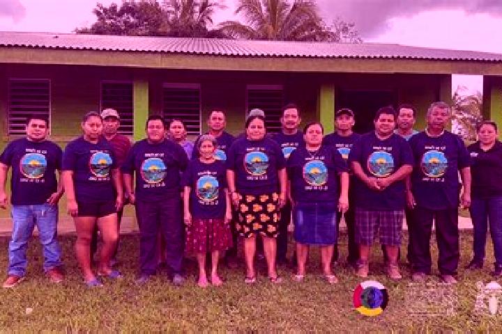 Escorts Pueblo Viejo, Belize — Local Companions