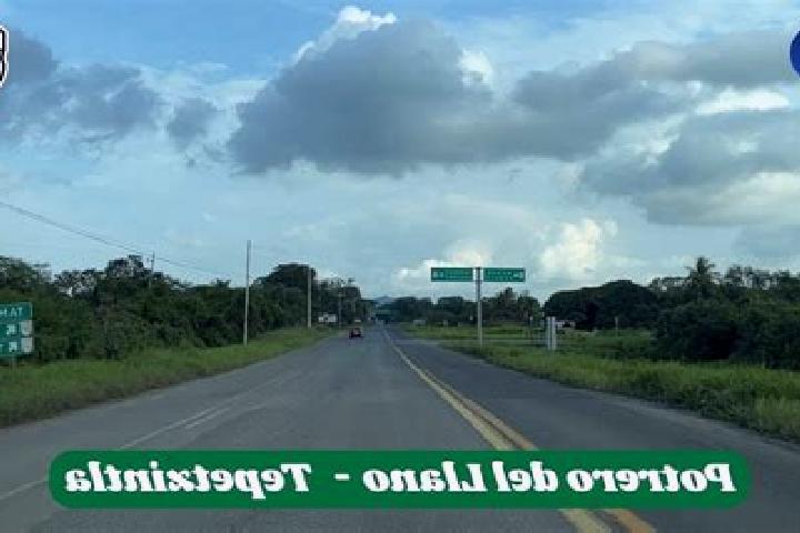 Escorts Puerta del Llano, Mexico — Local Companions
