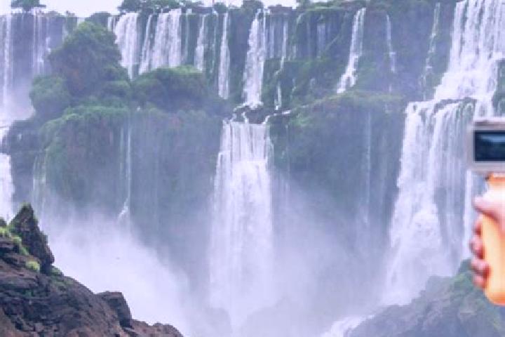 Escorts Puerto Iguazu, Argentina — Local Companions