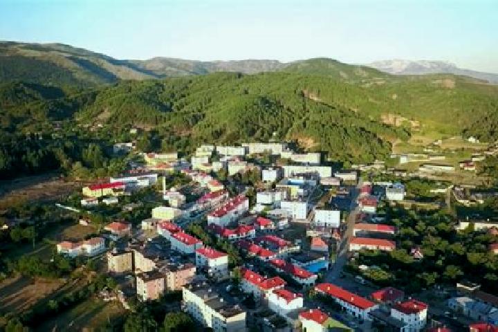 Escorts Puke, Albania — Local Companions