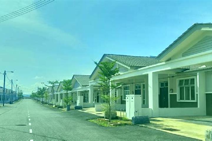 Escorts Pulau Sebang, Malaysia — Local Companions