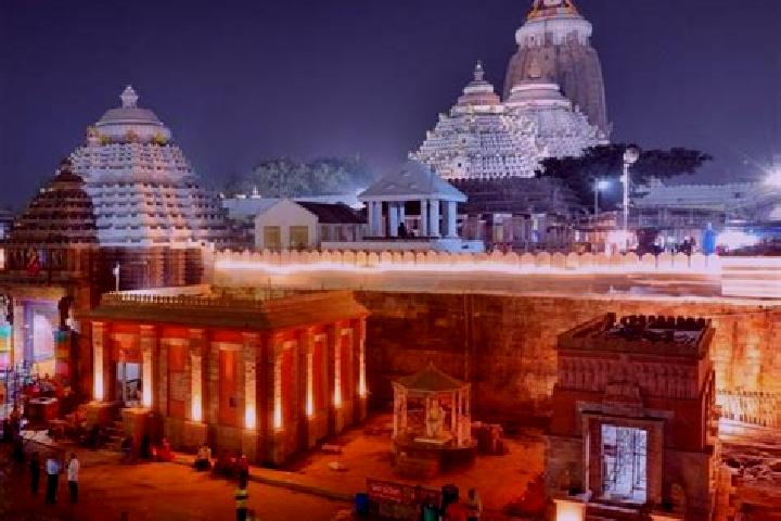 Escorts Puri, India — Local Companions