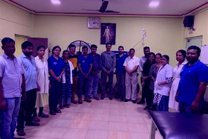 Escorts Puzhal, India — Local Companions
