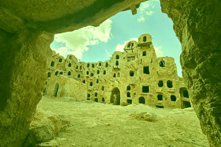 Escorts Qasr Abu Hadi, Libya — Local Companions