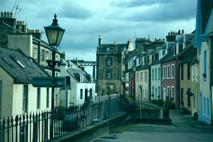 Escorts Queensferry, United Kingdom — Local Companions