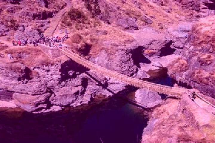 Escorts Quehue, Peru — Local Companions