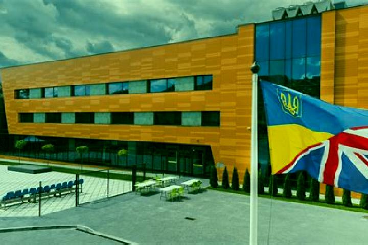 Escorts Radomin, Poland — Local Companions