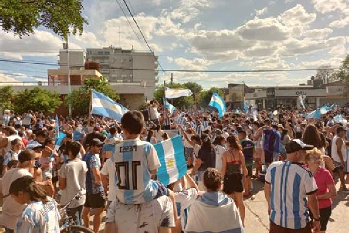 Escorts Ramallo, Argentina — Local Companions