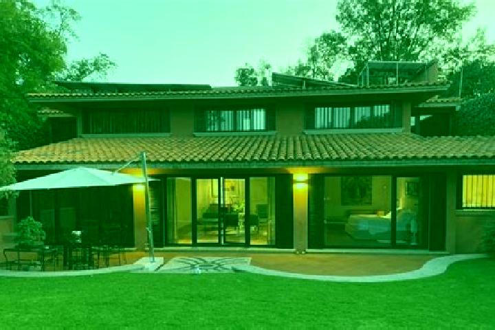 Escorts Rancho de las Lomas, Mexico — Local Companions